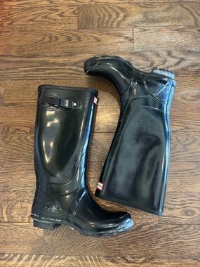 Hunter Gloss Black Tall Rain Boots with Adjustable Strap 7